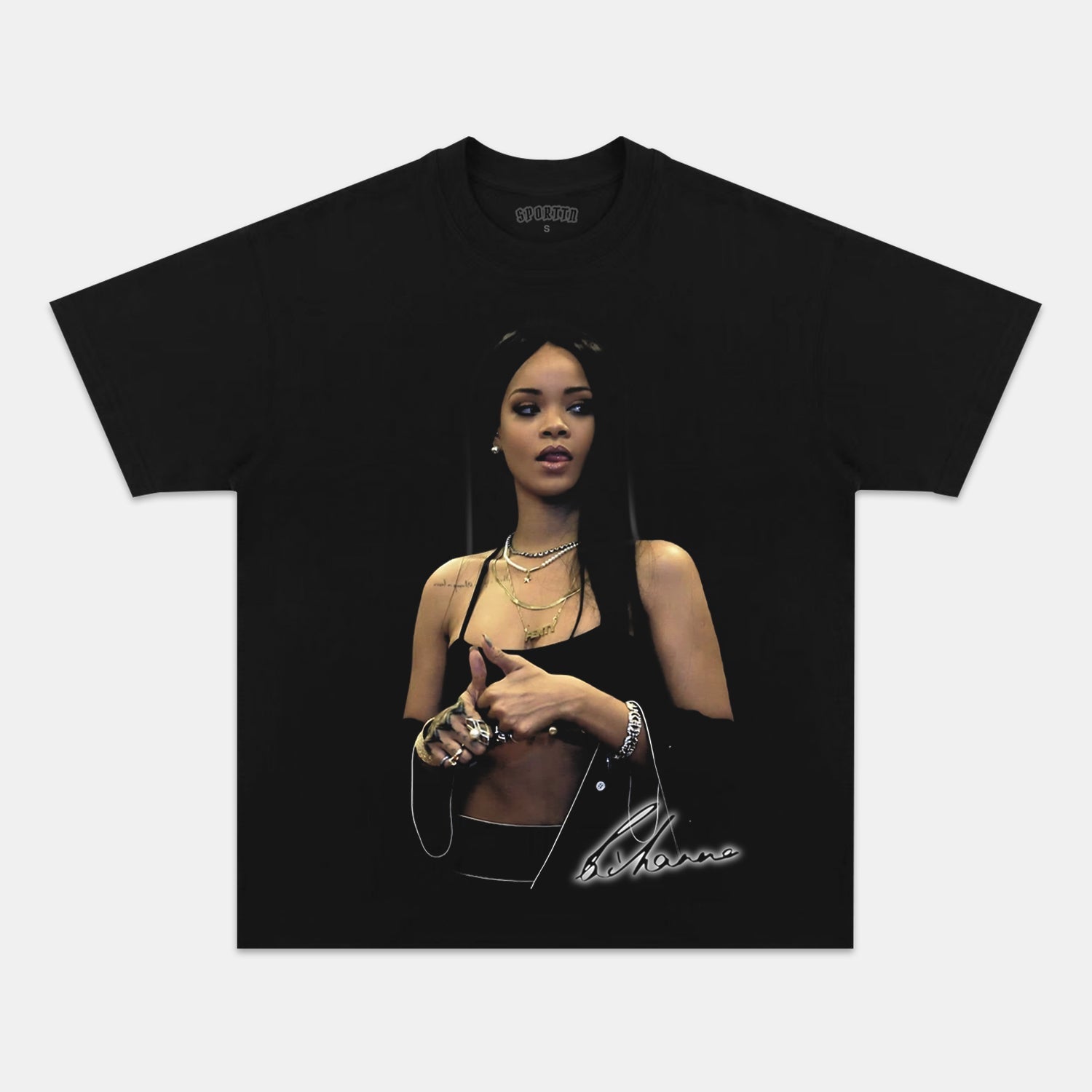 RIHANNA TEE V3