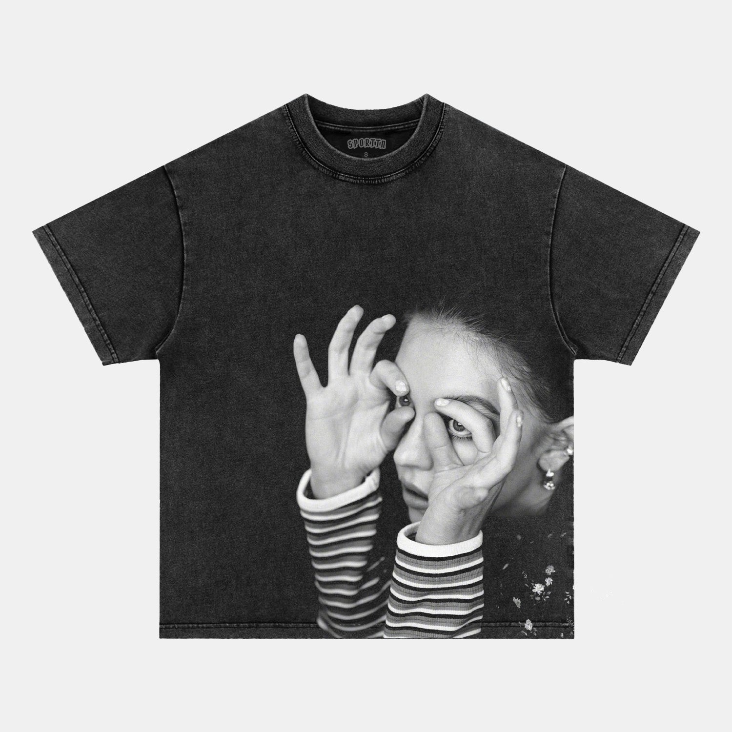 SYDNEY SWEENEY NEW TEE